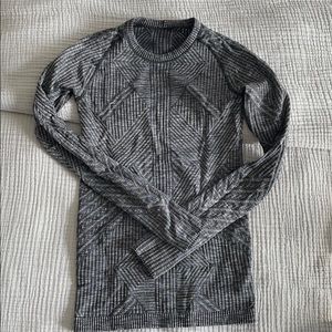 Lulu lemon running top